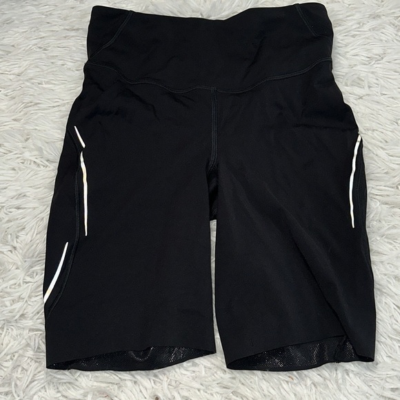Lululemon Base Pace High-Rise Reflective Short 8" Black - Picture 2 of 8